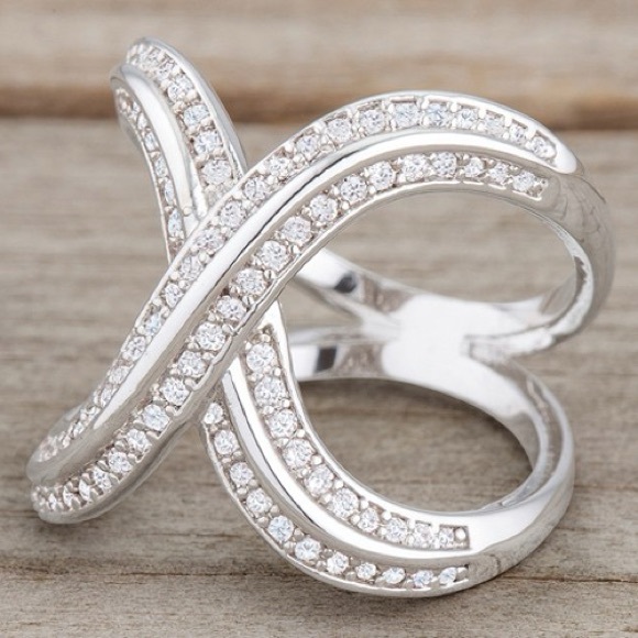 unknown Jewelry - ENTWINED CUBIC ZIRCONIA RING sz 7
